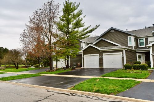 253 Mill St, Batavia, IL 60510-9225