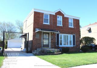 7037 Pershing Rd, Forest View IL  60402-3941 exterior