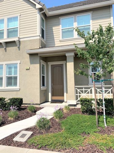 3937 Lookout Dr, Modesto, CA 95355-8489