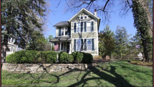 18 Elm Ave, Cincinnati, OH 45215-4324