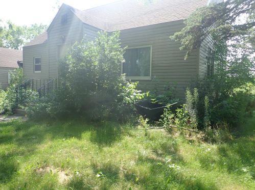 145 Lindberg Ave, Dunnell MN  56127-4007 exterior