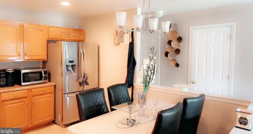 42 Normans Ford Dr, Erial, NJ 08081-5647