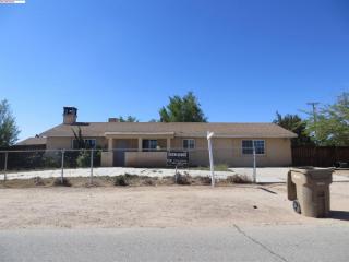 7475 Lincoln Ave, Hesperia, CA 92345-4123