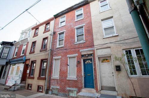 1806 Front St, Philadelphia, PA 19122-2403