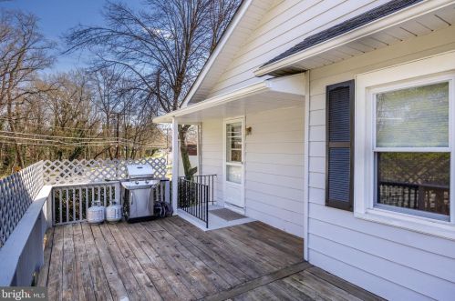 244 Hopkins Ave, Haddonfield NJ  08033-1409 exterior