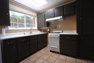 2214 Berkeley Ave, Los Angeles CA  90026-2400 exterior