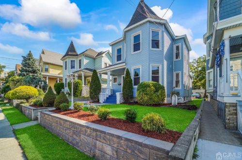 222 Kearny Ave, Perth Amboy, NJ 08861-4404