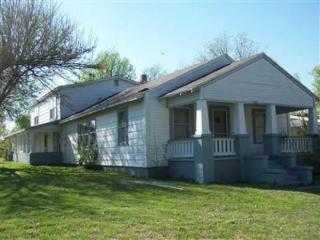 2805 Grant Ave, Springfield MO  65803-1001 exterior