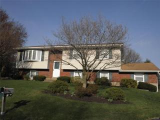 2265 Riverbend Cir, Allentown, PA 18103-9680