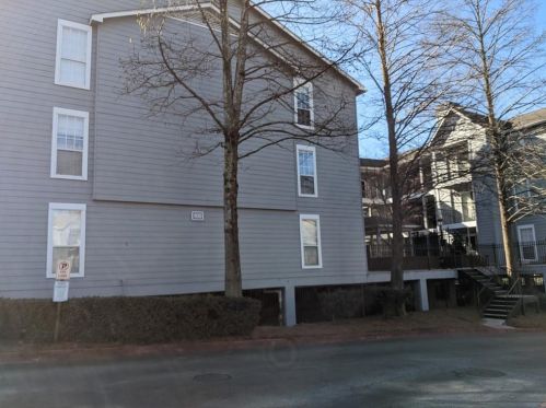 108 Granville Ct, Atlanta GA  30328-3432 exterior