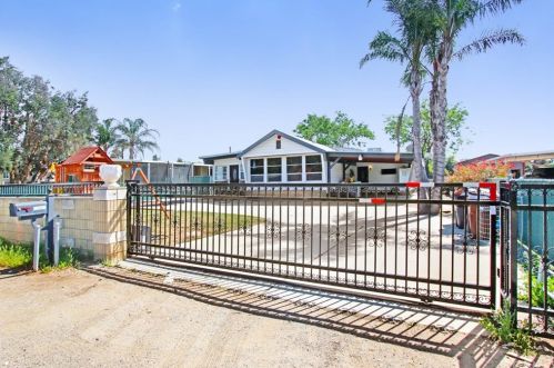 18881 Gentian Ave, Riverside, CA 92508-8826