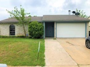 7301 Lea Pl, Fort Worth TX  76140-2426 exterior