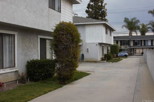 11627 Coldbrook Ave, Downey, CA 90241-5376