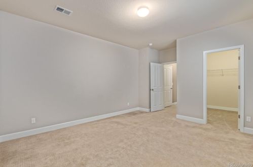 5015 Wenatchee St, Denver CO 80015-6797 exterior