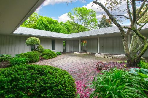 4735 Bayswater Rd, Orono MN  55331-9280 exterior