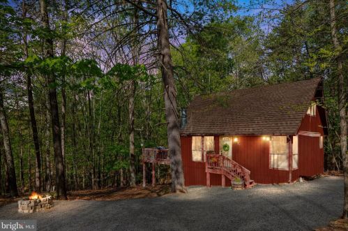 110 Walden Rd, Hedgesville, WV