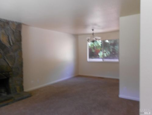 115 White Chapel Dr, Benicia, CA 94510-2010