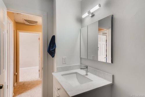 19159 21 Cir, Aurora CO 80011-5272 exterior