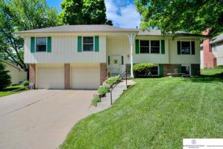 912 130th St, Omaha, NE 68154-2916