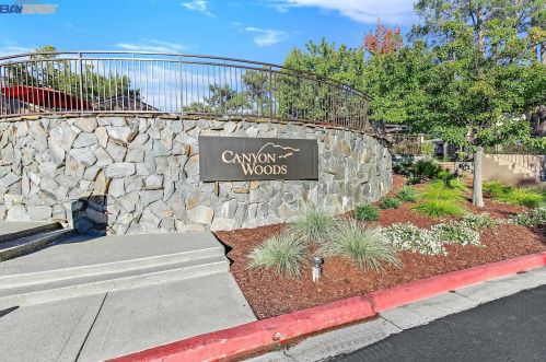 440 Canyon Woods Pl, San Ramon, CA 94582-4251