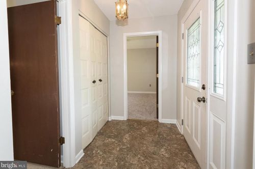 571 Jamestown Ct, Davidsonville, MD 21035-2008