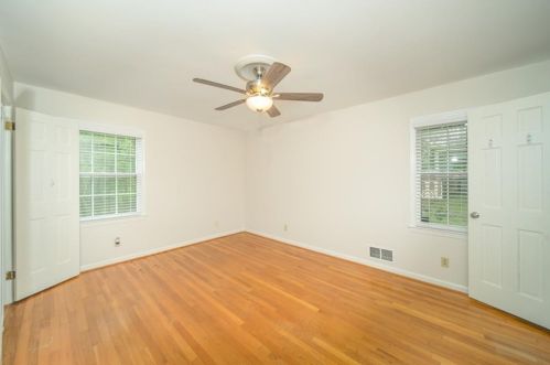 2189 Eastwood Dr, Lithonia GA  30078-2671 exterior