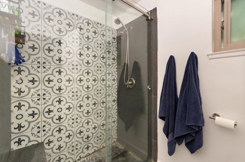 4560 Circle Lazy J Rd, Riverside CA  92501-2043 exterior