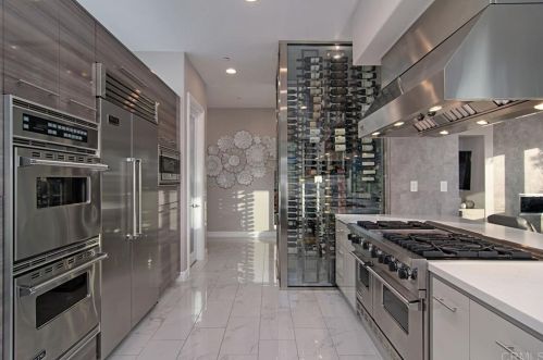 520 Latigo Row, Encinitas, CA 92024-7270
