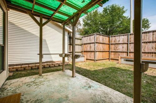 409 San Mateo Dr, Garland TX  exterior