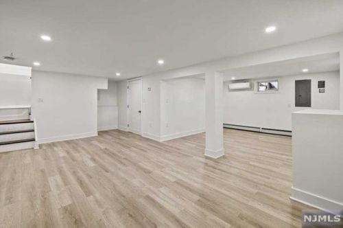 242 Williams Ave, Hasbrouck Heights NJ  07604-2127 exterior