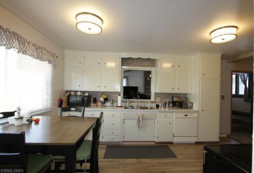 2083 Clear Ave, Saint Paul MN  55119-3207 exterior