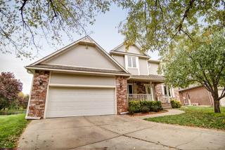 206 Ashley Park Ct, Wichita, KS 67209-2082