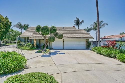 518 Paxton Ct, Upland, CA 91784-1373