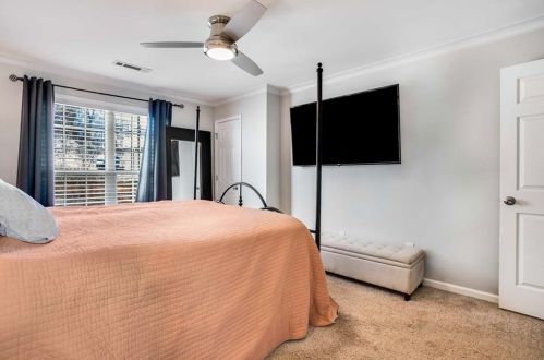 1786 Marietta Rd, Atlanta GA  30318-2717 exterior