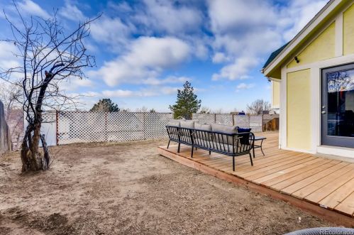 18534 Layton Pl, Aurora CO 80015-3268 exterior