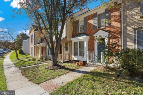 12674 Wimbley Ln, Woodbridge, VA 22192-5074