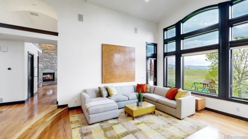 5277 Westridge Dr, Boulder, CO 80301-6502
