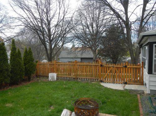 752 5th St, Saint Paul MN  55106-5117 exterior