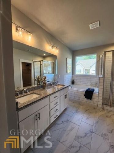 4490 Links Blvd, Jefferson GA  30549-8823 exterior