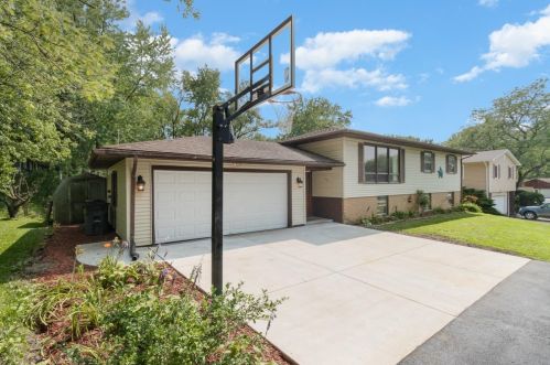 3709 121st Ave, Crown Point IN  46307-3668 exterior