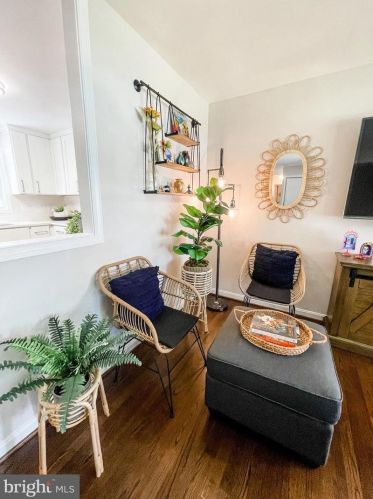 733 Stinchcomb Rd, Severna Park MD  21146-4223 exterior