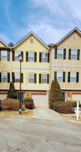 1508 Knights Trl, Stone Mountain, GA 30083-1899