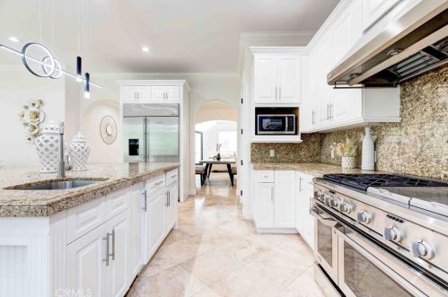 4719 Tobias Ave, Van Nuys CA  91403-2826 exterior