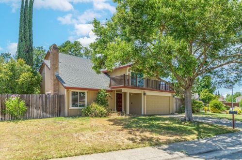 6717 Old Oak Ct, Citrus Heights, CA 95610-4615