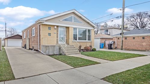 5843 Monitor Ave, Chicago, IL 60638-3623