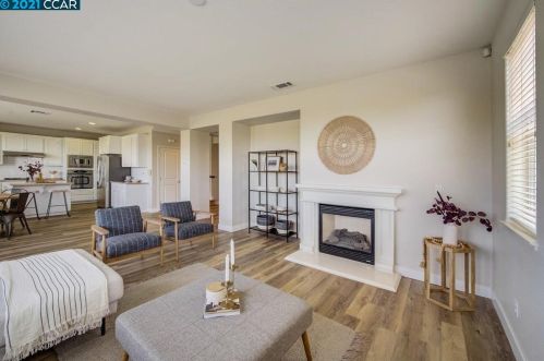 140 Silva Ct, Pacheco, CA 94553-3529