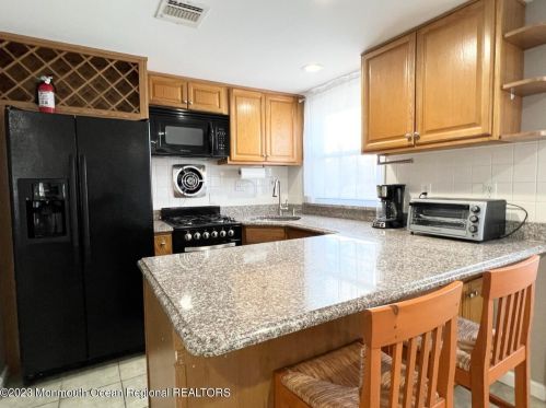 112 Kerr Ave, Lavallette NJ  08735-2141 exterior