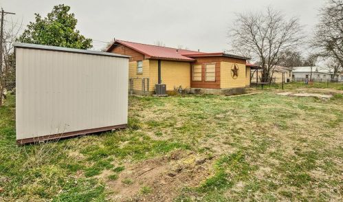 458 Park St, Dublin TX 76446-2613 exterior