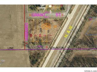 512 Grant St, Staunton, IL 62088-2317