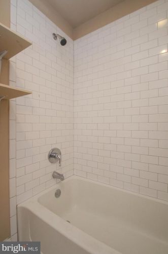 1838 10th St, Philadelphia PA 19148-2317 exterior